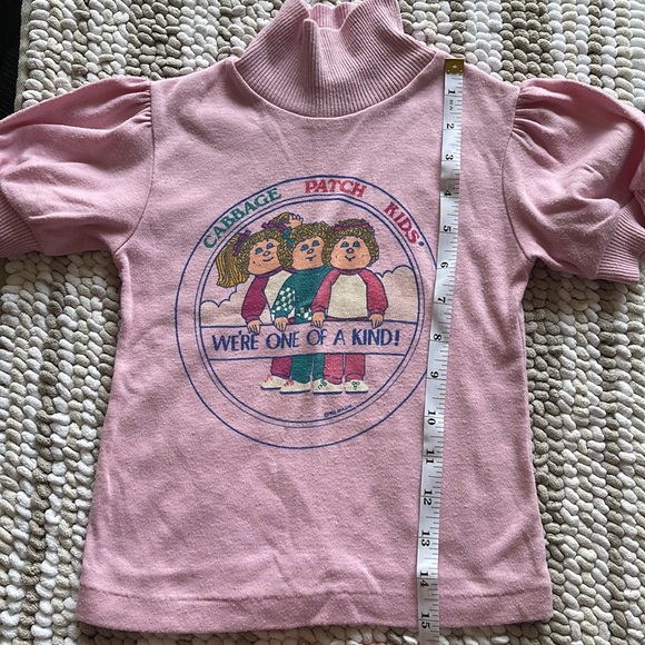 RARE VTG 1985 CABBAGE PATCH KIDS We're One of A Kind Mock Neck Graphic Shirt - Picture 12 of 13